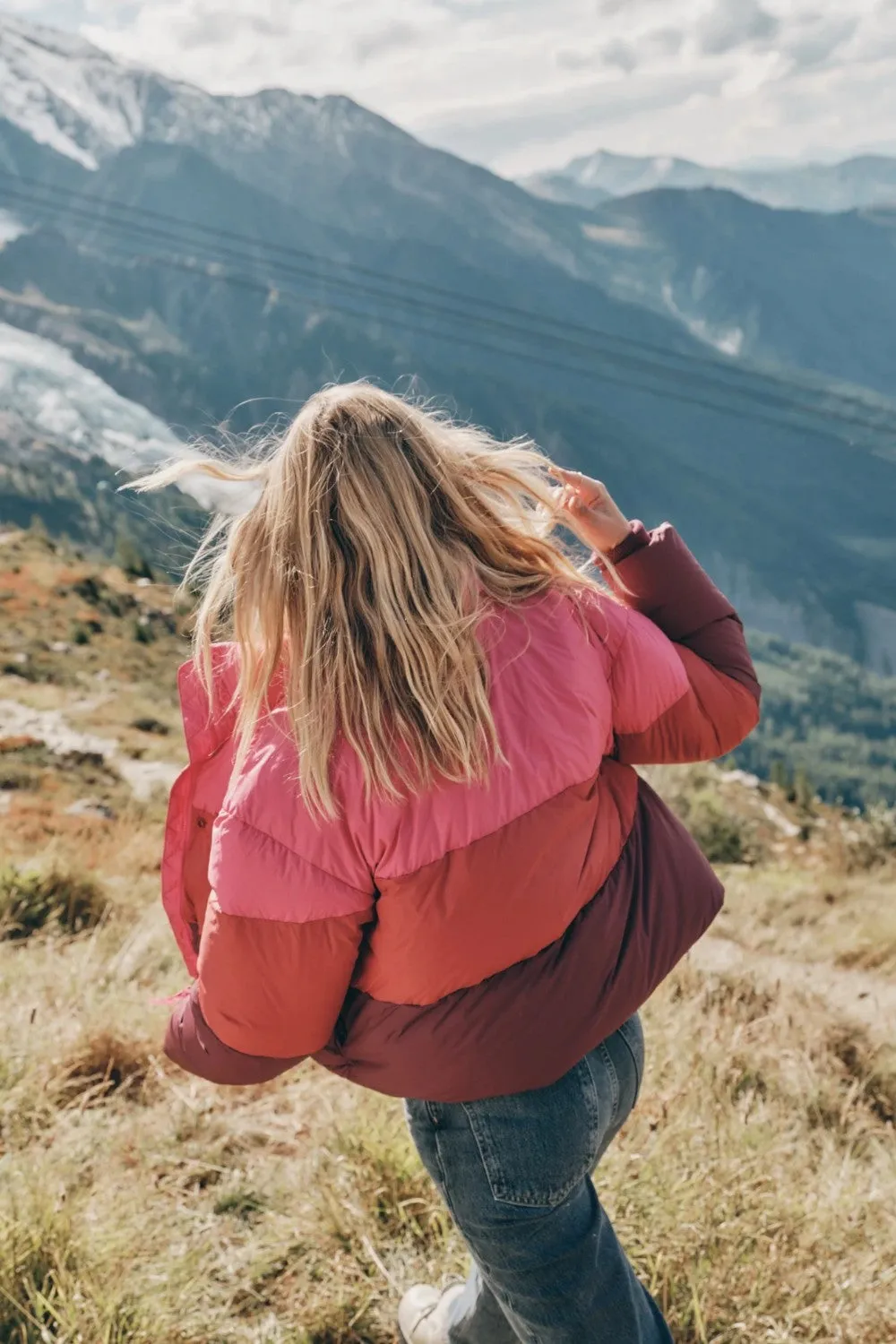 Marine Layer Gia Cropped Puffer Jacket in Warm Colorblock